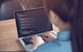 伊春 ,php声明和调用变量的符号是什么？